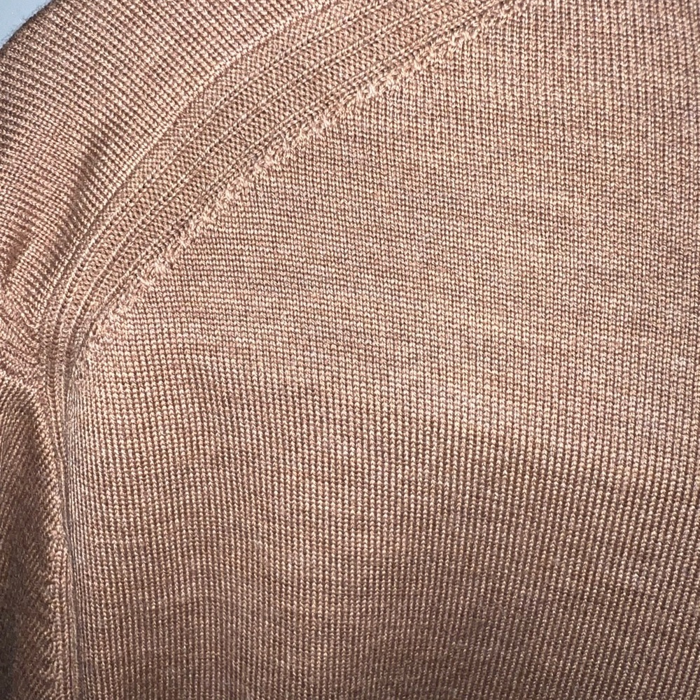 Lululemon gold men’s sweater size XL NWT - Picture 8 of 10